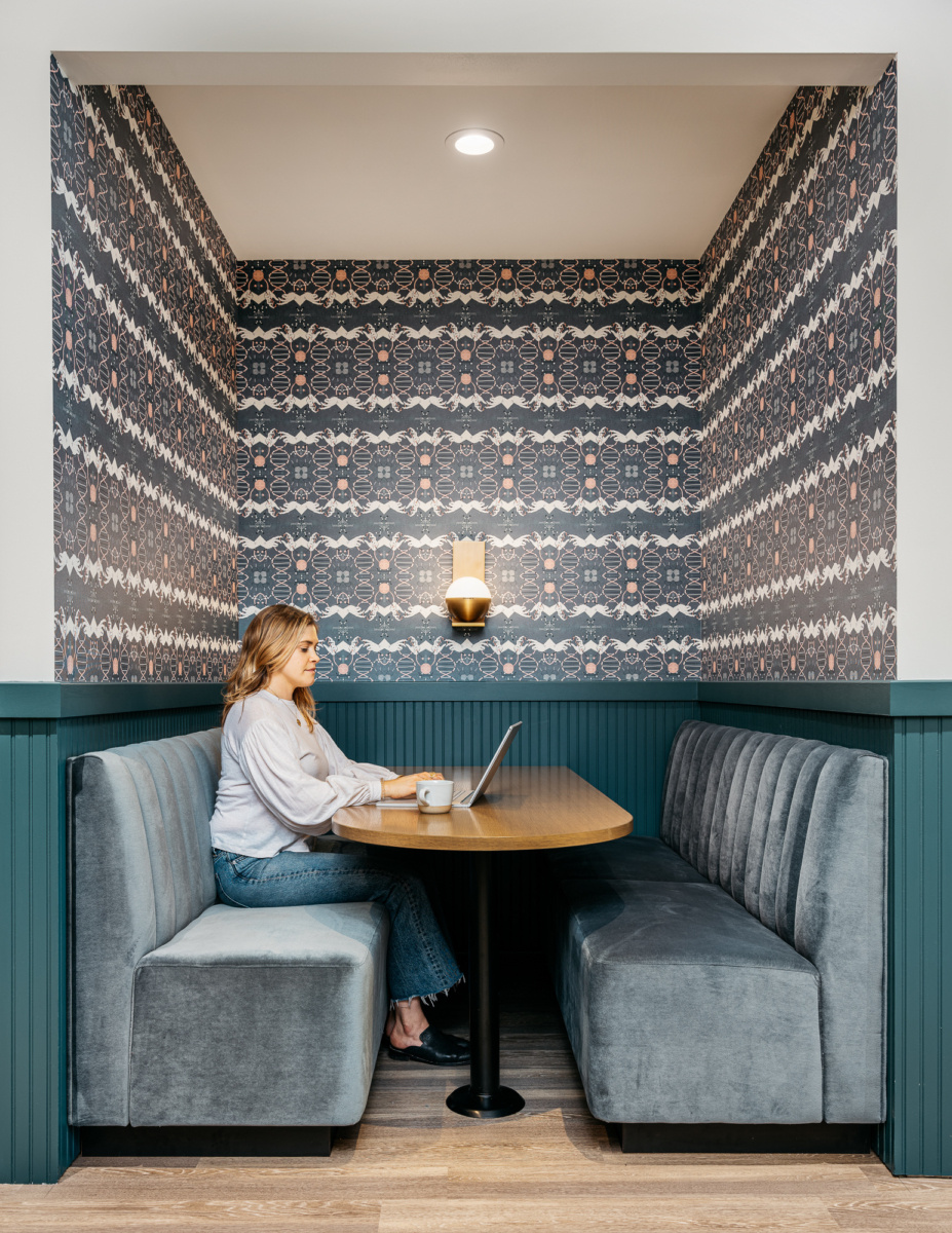 1669001048374386.png 004.png